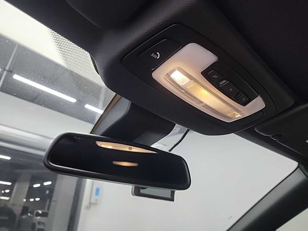 BMW 4시리즈 M4 (F82) 컨버터블 퍼포먼스 사일렌서 에디션 이미지 16