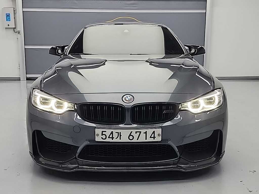 BMW 4시리즈 M4 (F82) 컨버터블 퍼포먼스 사일렌서 에디션 이미지 2