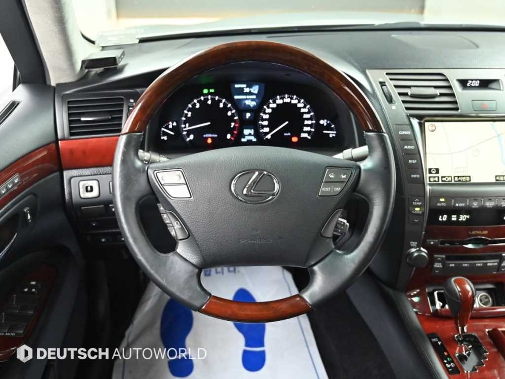 렉서스 LS LS460 AWD 이미지 13