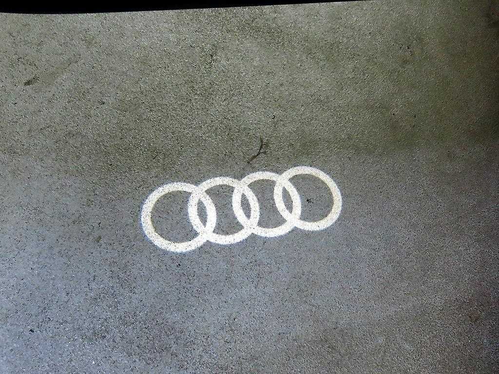 아우디 A4 A4 (B9) 45 TFSI 콰트로 프리미엄 이미지 13