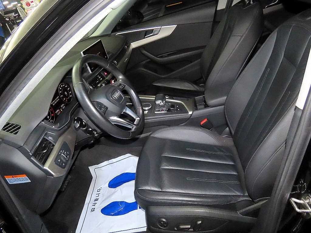 아우디 A4 A4 (B9) 45 TFSI 콰트로 프리미엄 이미지 6