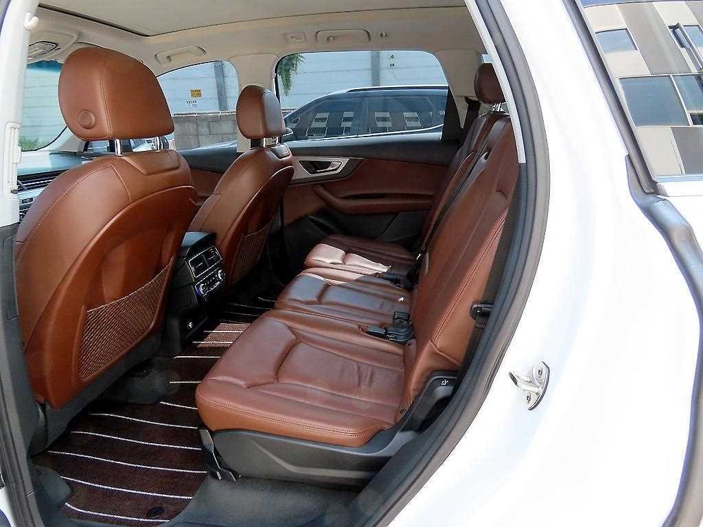 아우디 Q7 Q7 (4M) 45 TFSI 콰트로 이미지 6