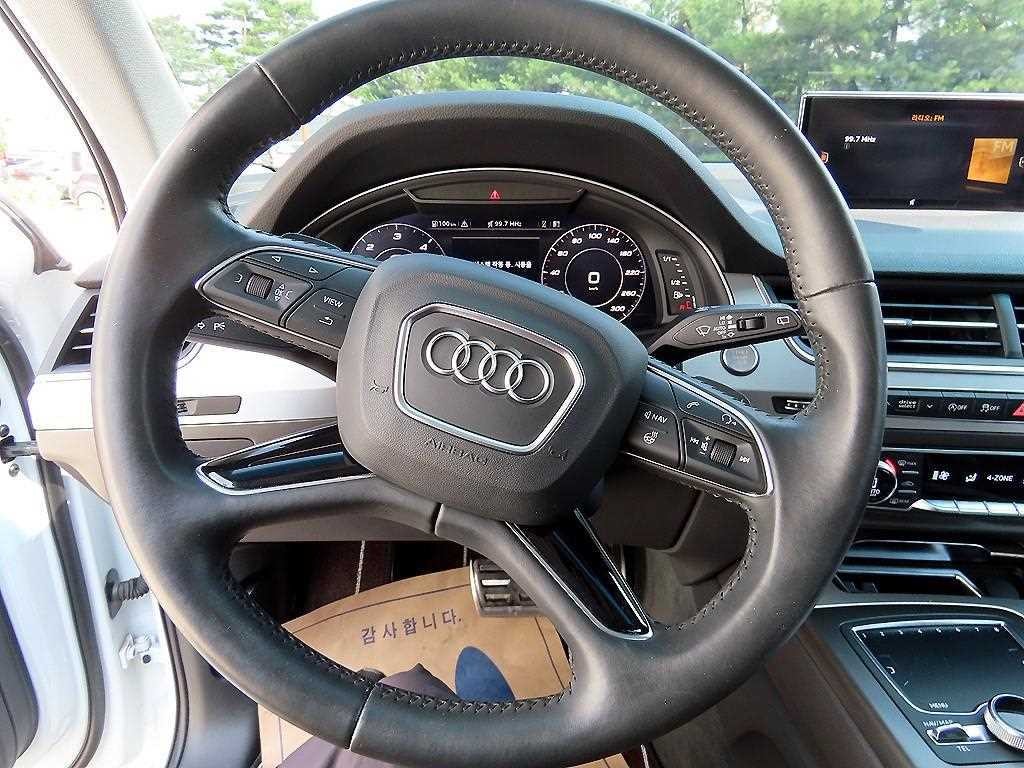 아우디 Q7 Q7 (4M) 45 TFSI 콰트로 이미지 8