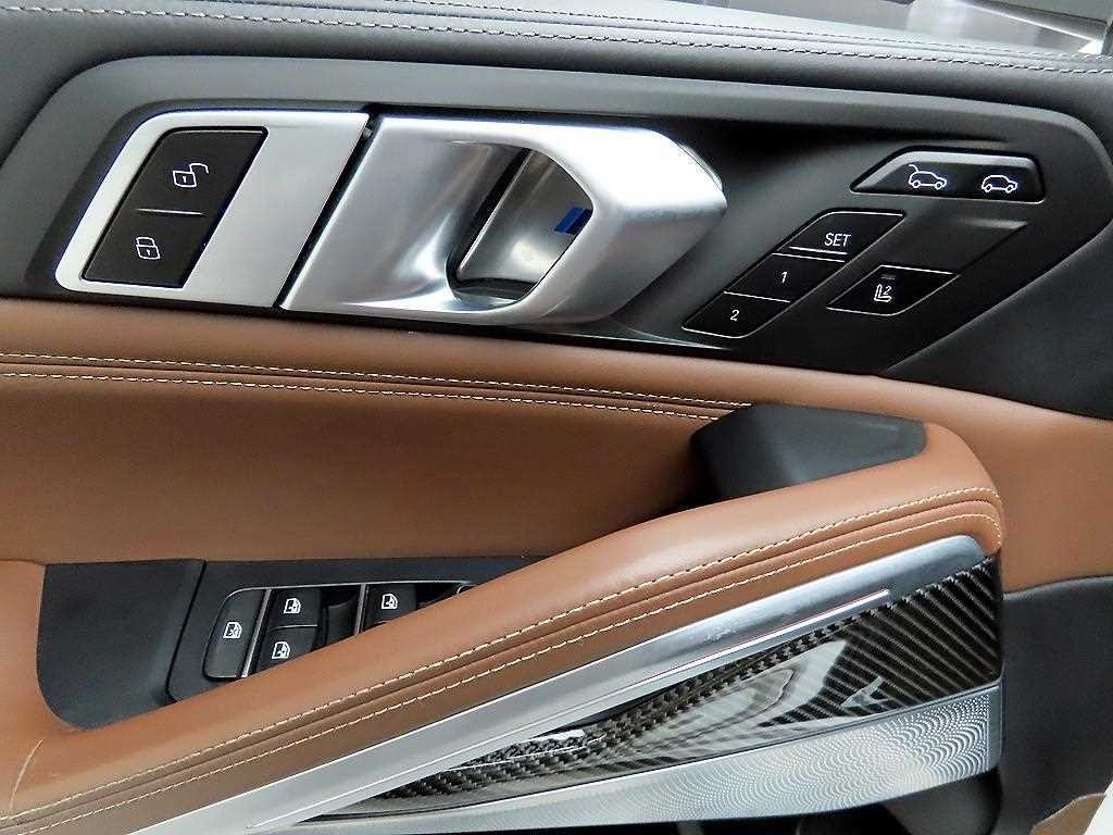 BMW X6 X6 (G06) M50i 이미지 11