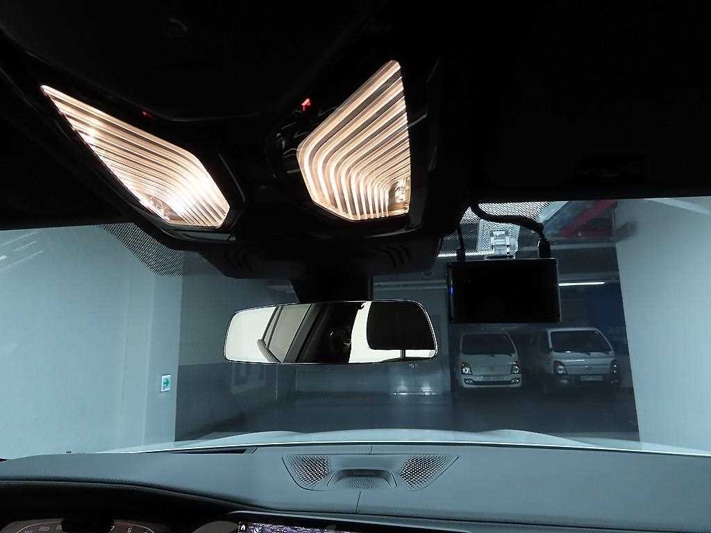 BMW X6 X6 (G06) M50i 이미지 16