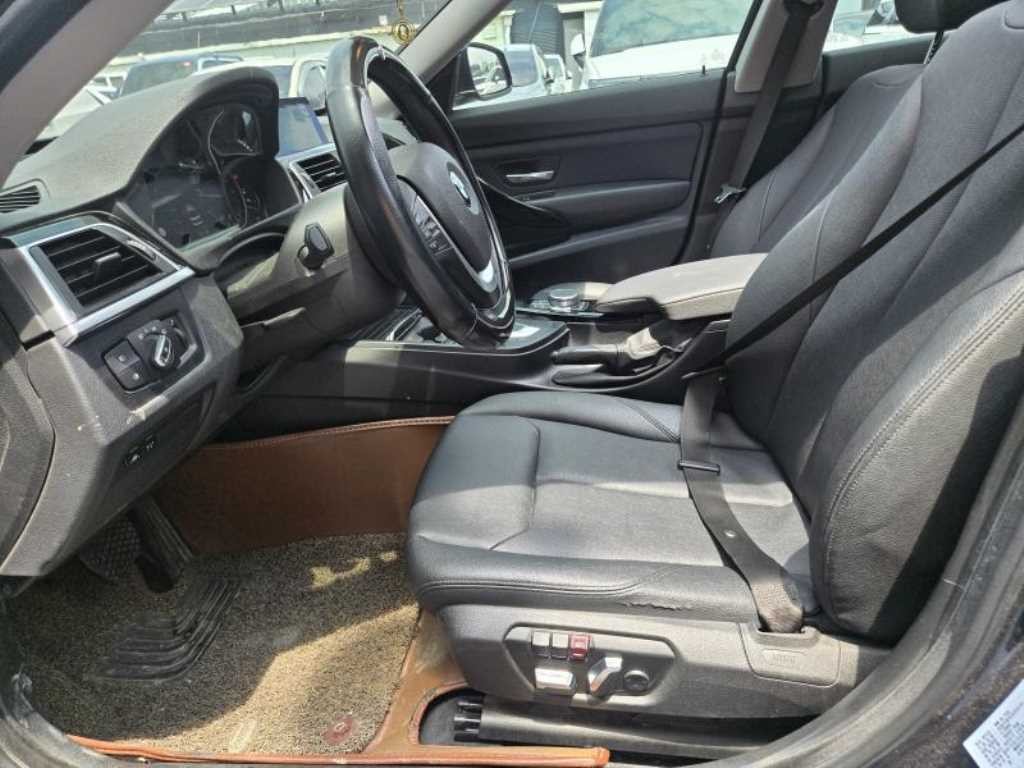 BMW 그란투리스모 3시리즈 GT (F34) GT 320D 프리미엄 이미지 5
