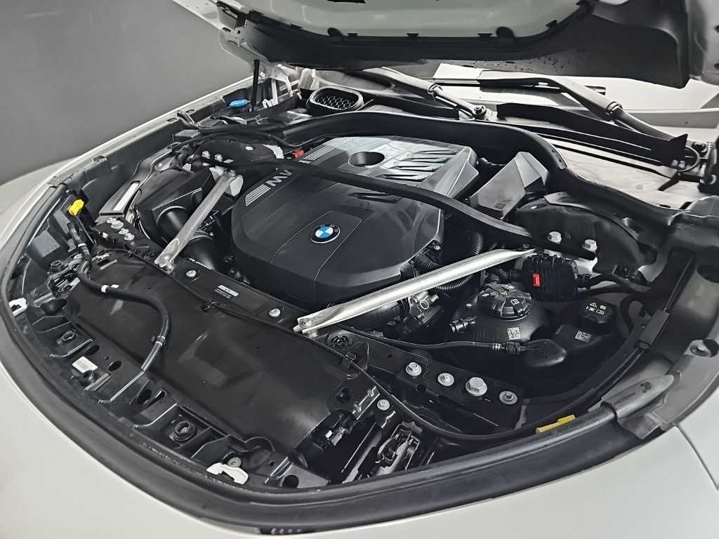BMW 7시리즈 7시리즈 (G70) 740i xDrive M 스포츠 이미지 5