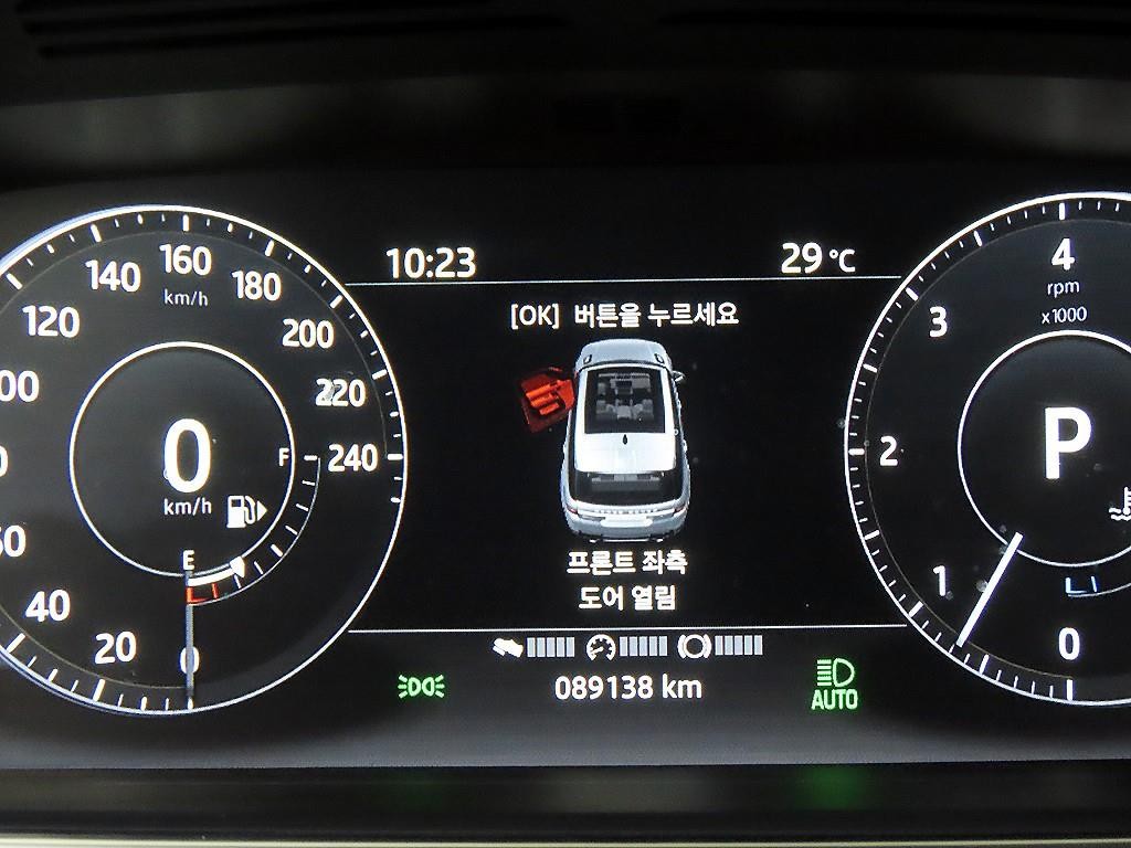 랜드로버 레인지로버 스포츠 레인지로버 스포츠 2세대 3.0 SDV6 HSE 다이나믹 이미지 9
