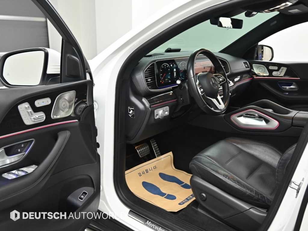 벤츠 GLE 클래스 GLE 클래스 W167 GLE 400d 4MATIC 쿠페 이미지 11
