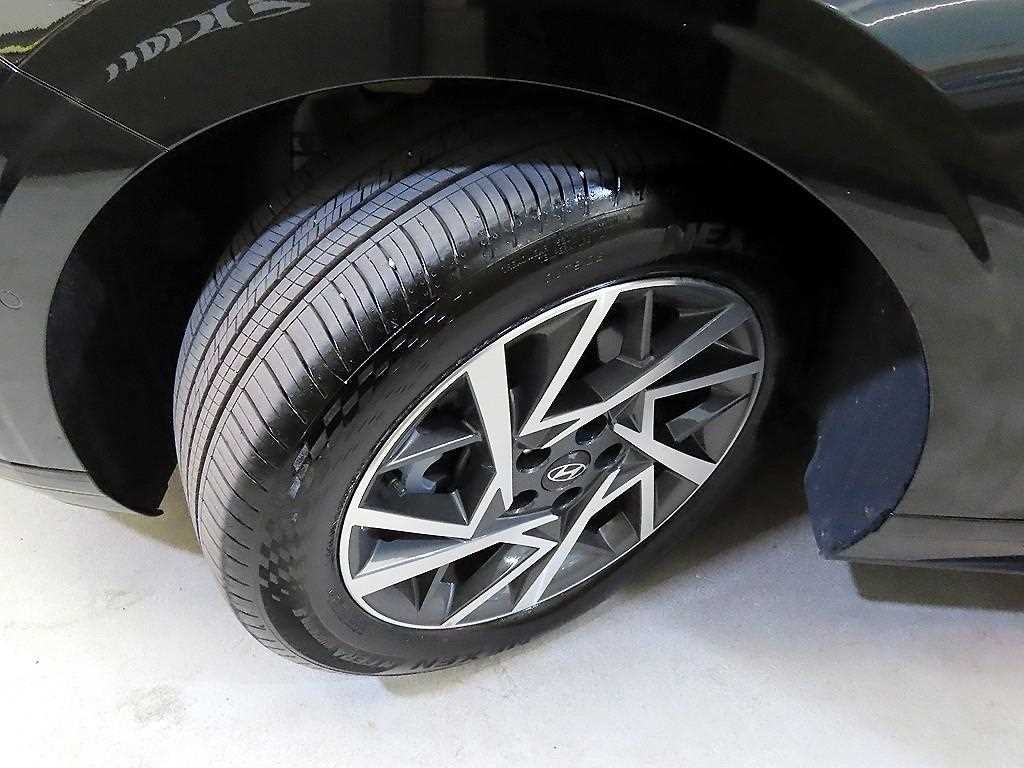 현대 그랜저 그랜저 (GN7) 가솔린 2.5 2WD 익스클루시브 이미지 20