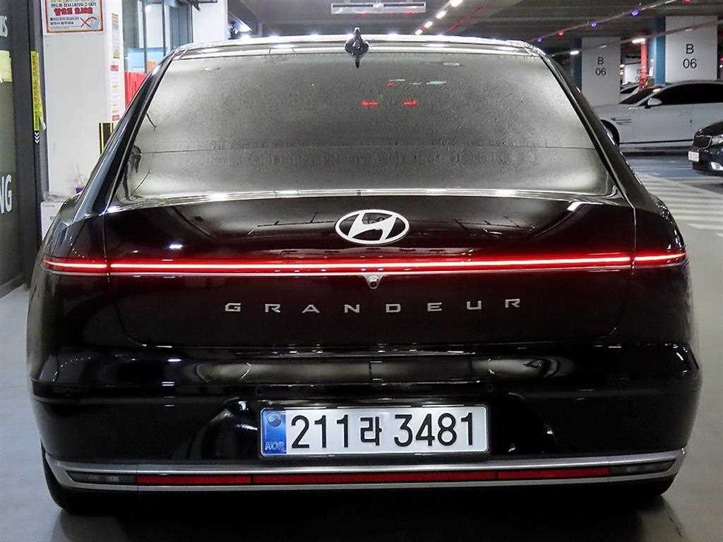 현대 그랜저 그랜저 (GN7) 가솔린 2.5 2WD 익스클루시브 이미지 5
