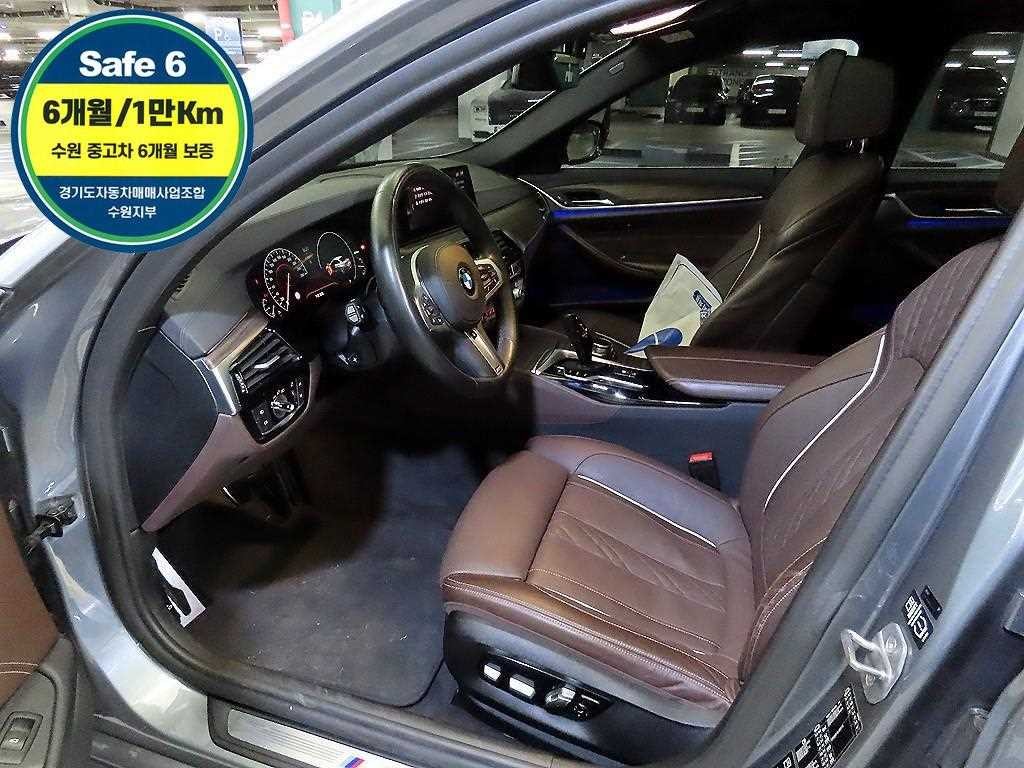 BMW 5시리즈 5시리즈 (G30) 530i xDrive M 스포츠 플러스 이미지 1