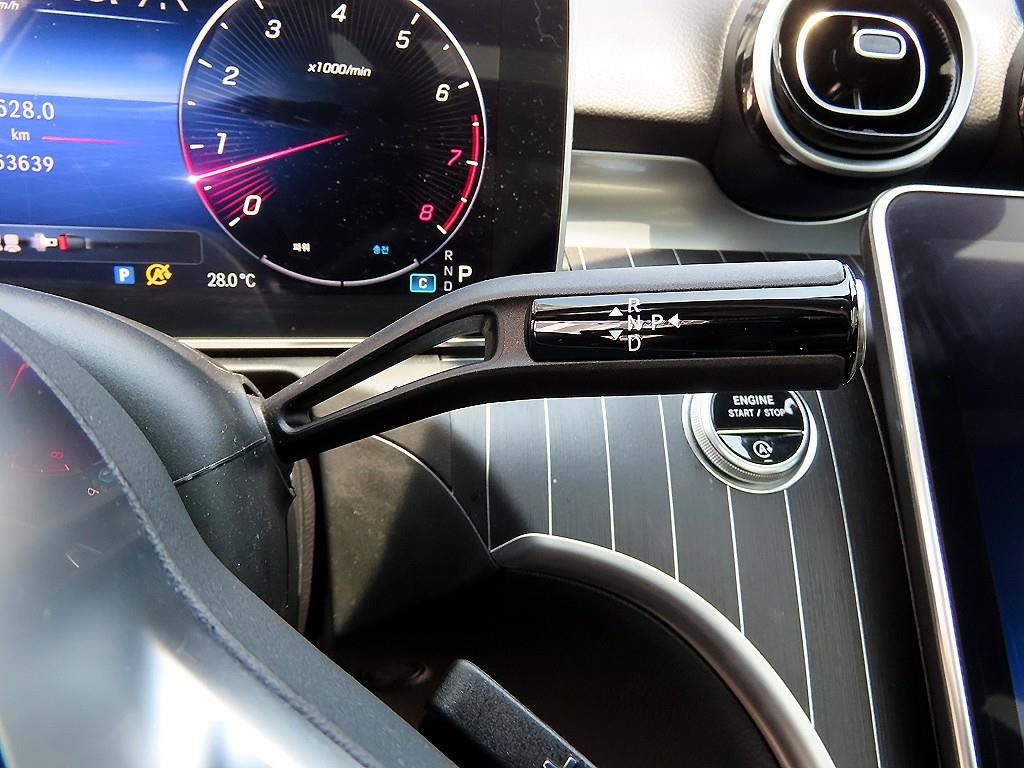 벤츠 C 클래스 C클래스 W206 C300 4MATIC 아방가르드 이미지 10