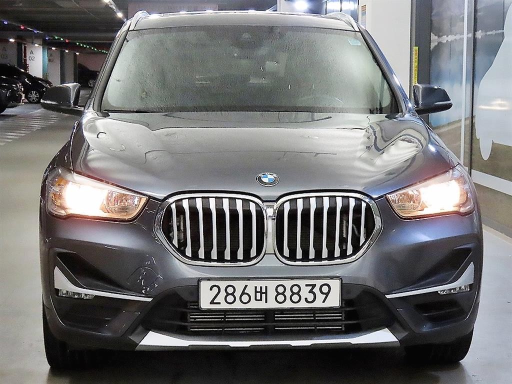 BMW X1 X1 (F48) xDrive 20i xLine 스페셜에디션 이미지 2