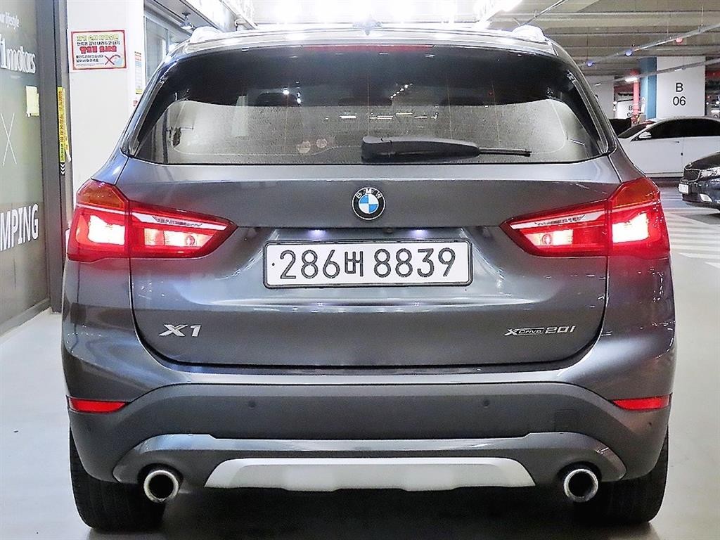 BMW X1 X1 (F48) xDrive 20i xLine 스페셜에디션 이미지 5