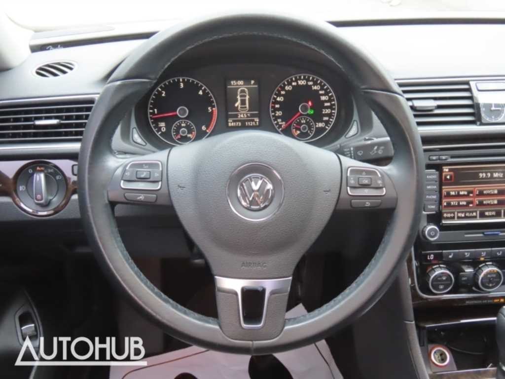 폭스바겐 파사트 더 뉴 파사트 2.0 TDI 이미지 16