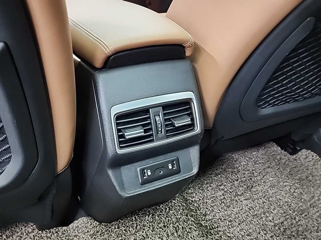 르노코리아(삼성) QM6 더뉴QM6 가솔린 2.0 GDe 프리미에르 2WD 이미지 13