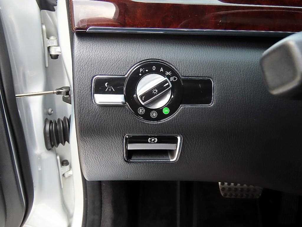 벤츠 S 클래스 S클래스-W221 S550L 4MATIC 이미지 11