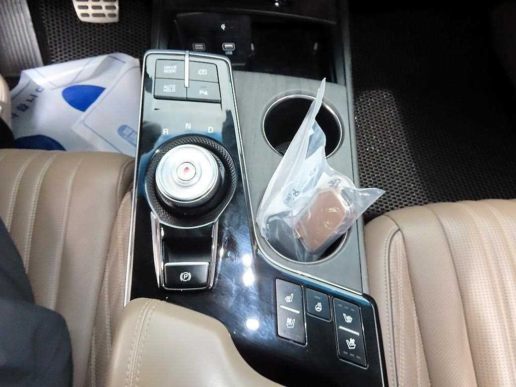 기아 K8 2.5 2WD 시그니처 이미지 11