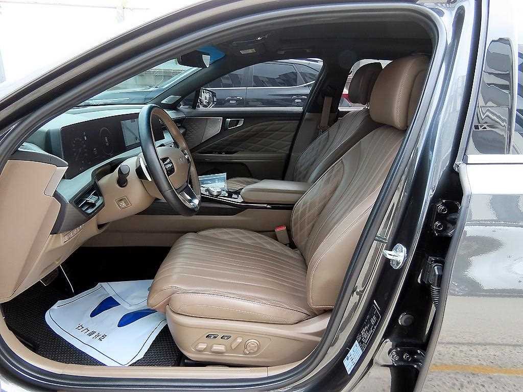 기아 K8 2.5 2WD 시그니처 이미지 5