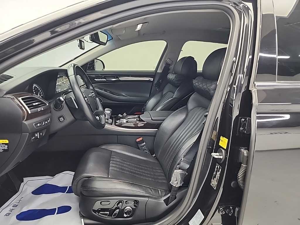 제네시스 EQ900 3.8 GDI AWD 프리미엄 럭셔리 이미지 11