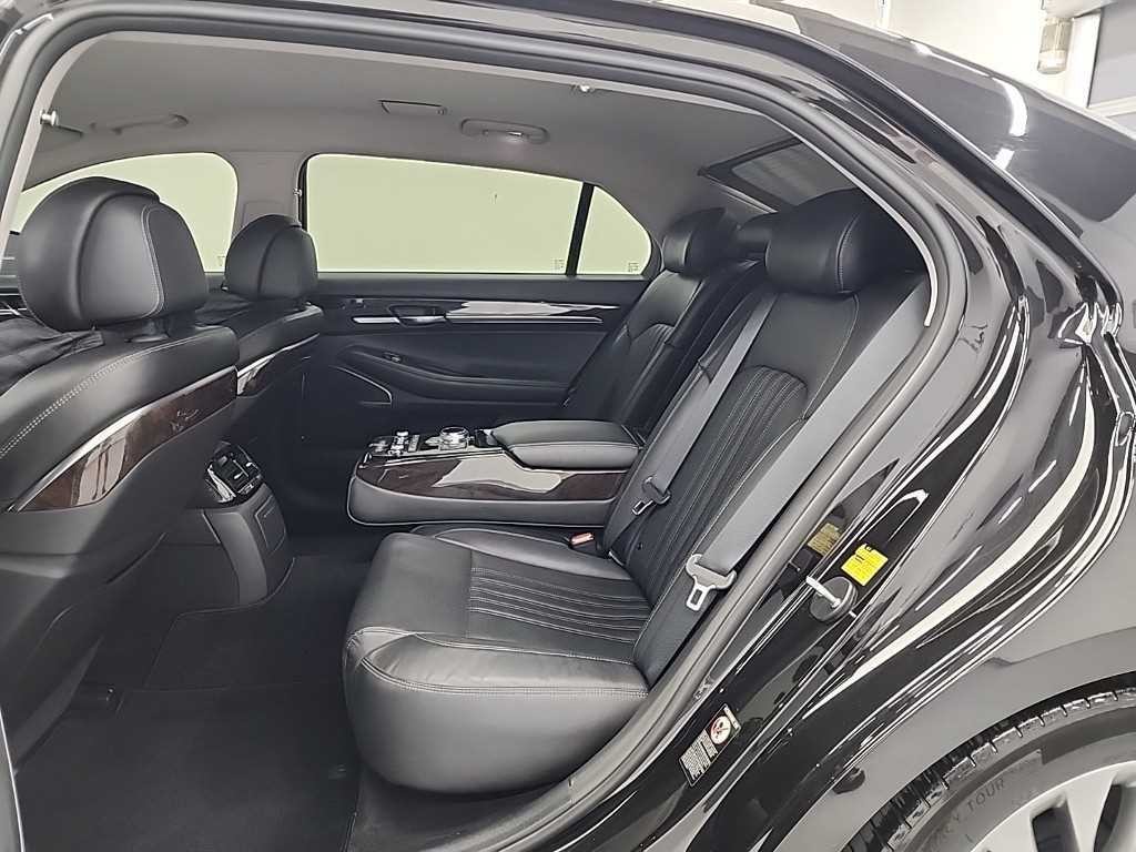 제네시스 EQ900 3.8 GDI AWD 프리미엄 럭셔리 이미지 12