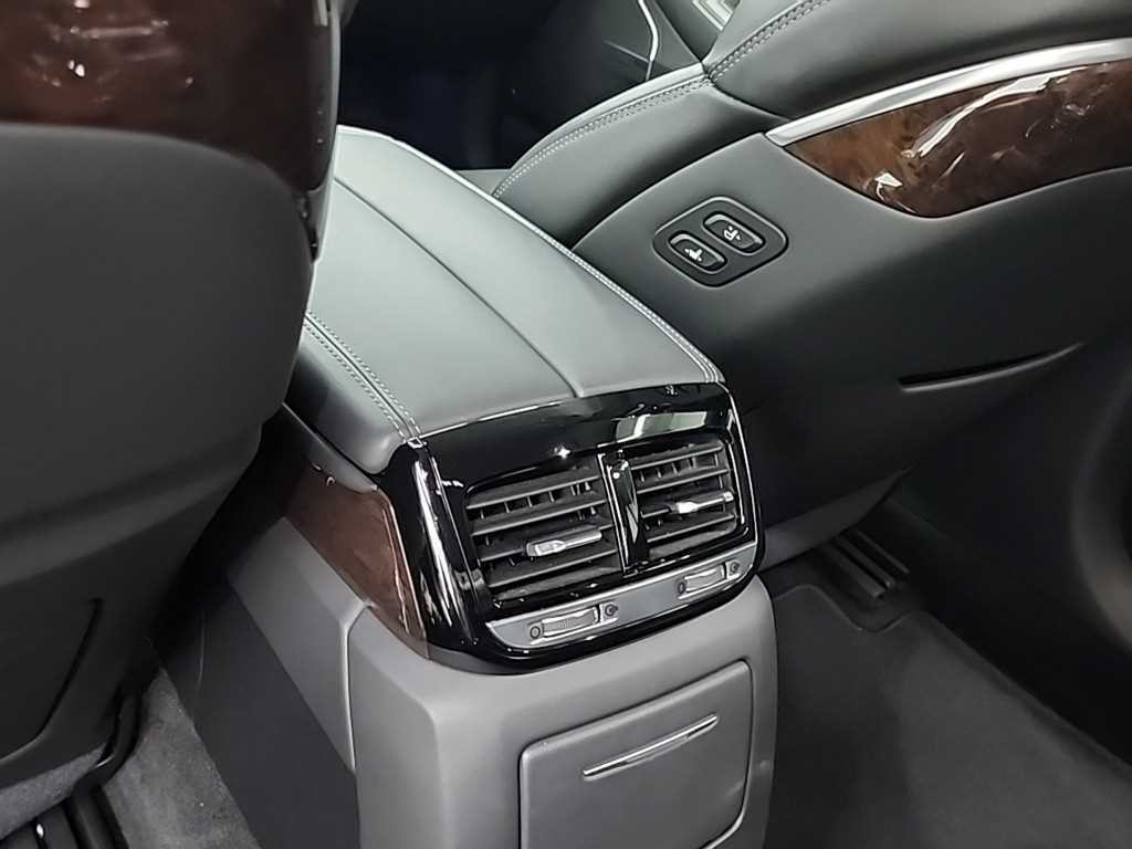 제네시스 EQ900 3.8 GDI AWD 프리미엄 럭셔리 이미지 13