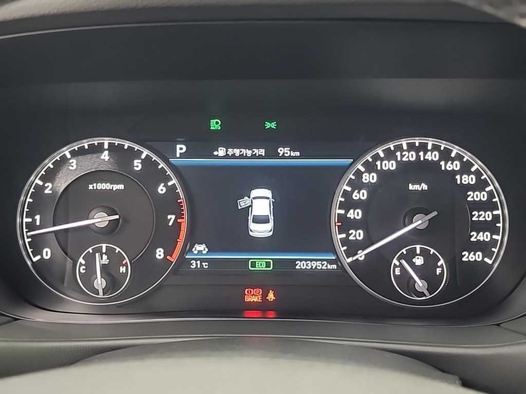 제네시스 EQ900 3.8 GDI AWD 프리미엄 럭셔리 이미지 6