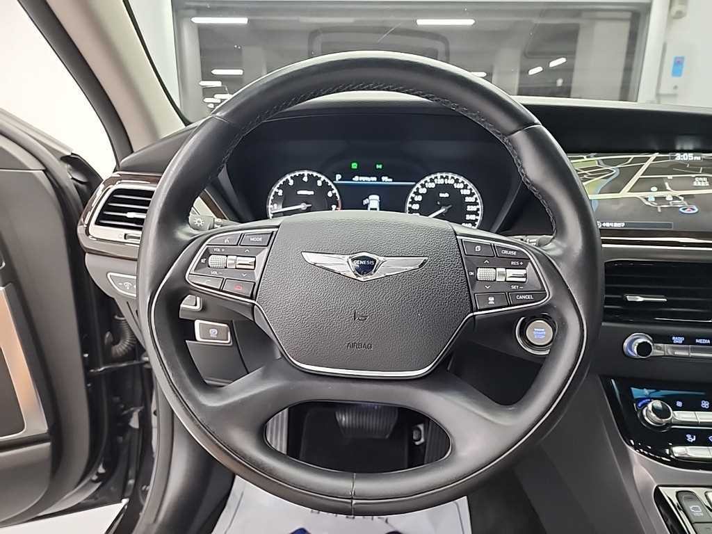 제네시스 EQ900 3.8 GDI AWD 프리미엄 럭셔리 이미지 9