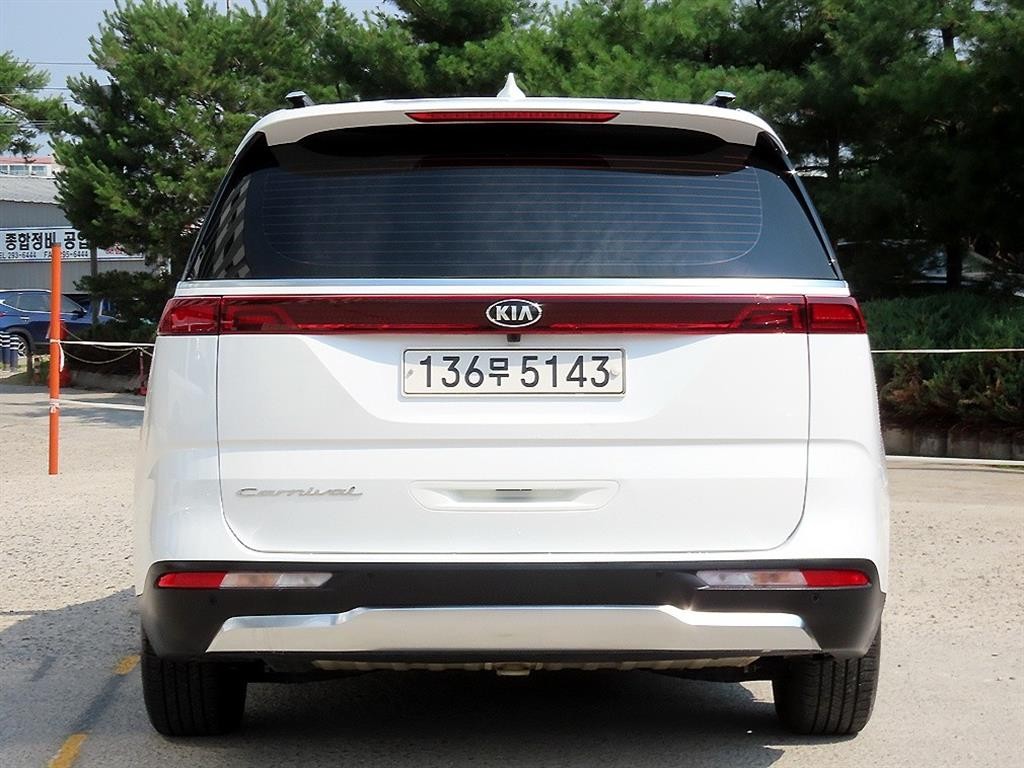 기아 카니발 카니발 4세대 디젤 9인승 노블레스 이미지 4