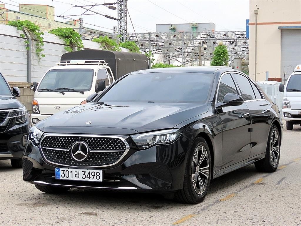 벤츠 E 클래스 E-클래스 W214 E200 아방가르드 이미지 2