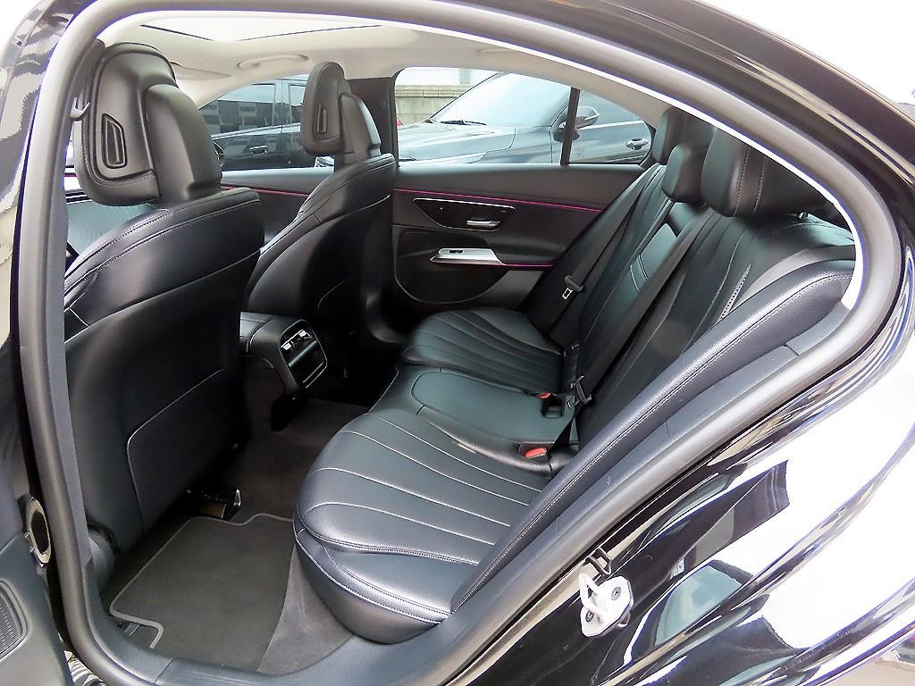 벤츠 E 클래스 E-클래스 W214 E200 아방가르드 이미지 6