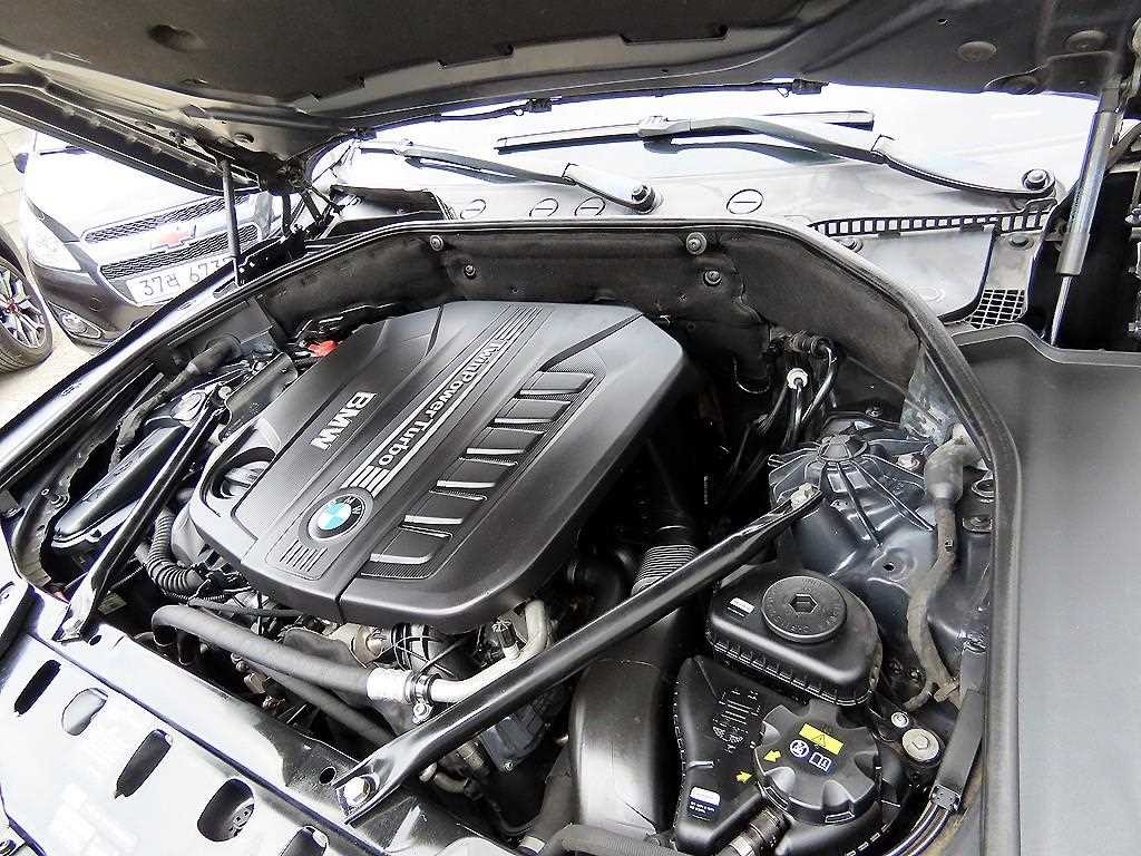 BMW 그란투리스모 5시리즈 GT (F07) GT 30d xDRIVE 이미지 19