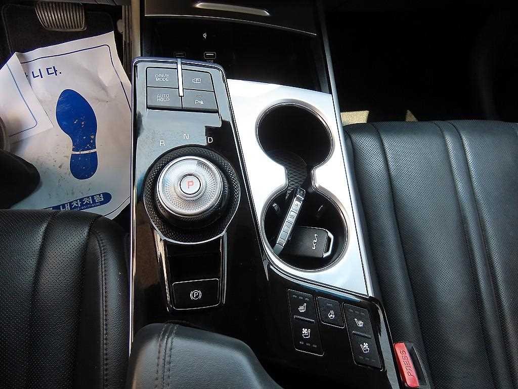 기아 K8 2.5 2WD 노블레스 이미지 10