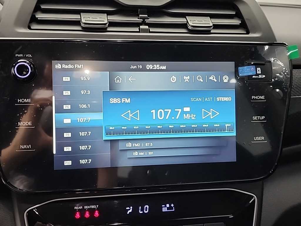 KG모빌리티(쌍용) 티볼리 더 뉴 티볼리 2WD 가솔린 1.6 V3 이미지 14