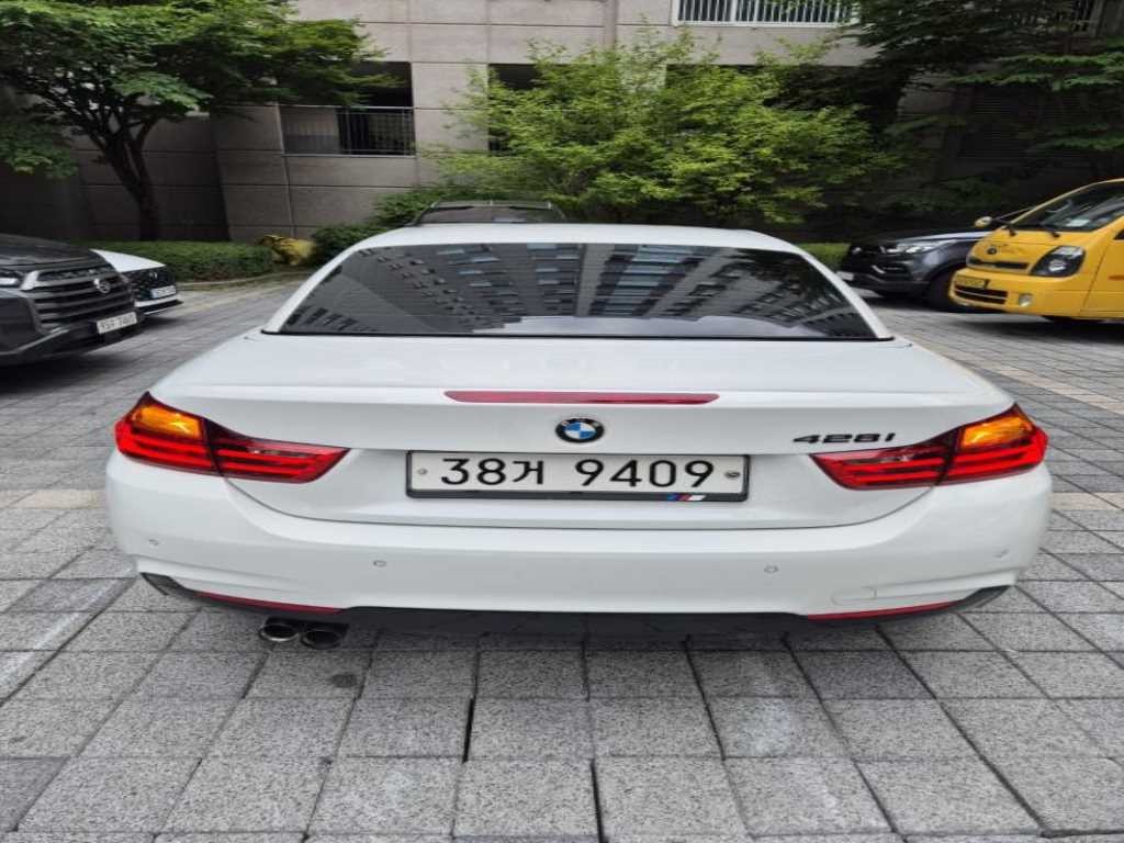 BMW 4시리즈 4시리즈 (F32) 428i 컨버터블 M 스포츠 이미지 2