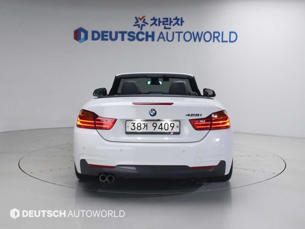 BMW 4시리즈 4시리즈 (F32) 428i 컨버터블 M 스포츠 이미지 4