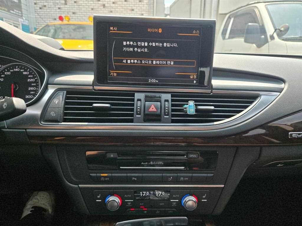 아우디 A7 45 TDI 콰트로 이미지 9