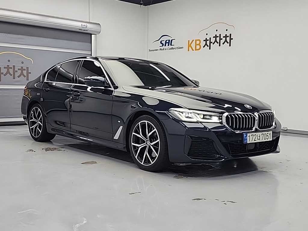 BMW 5시리즈 5시리즈 (G30) 530i xDrive M 스포츠 이미지 4