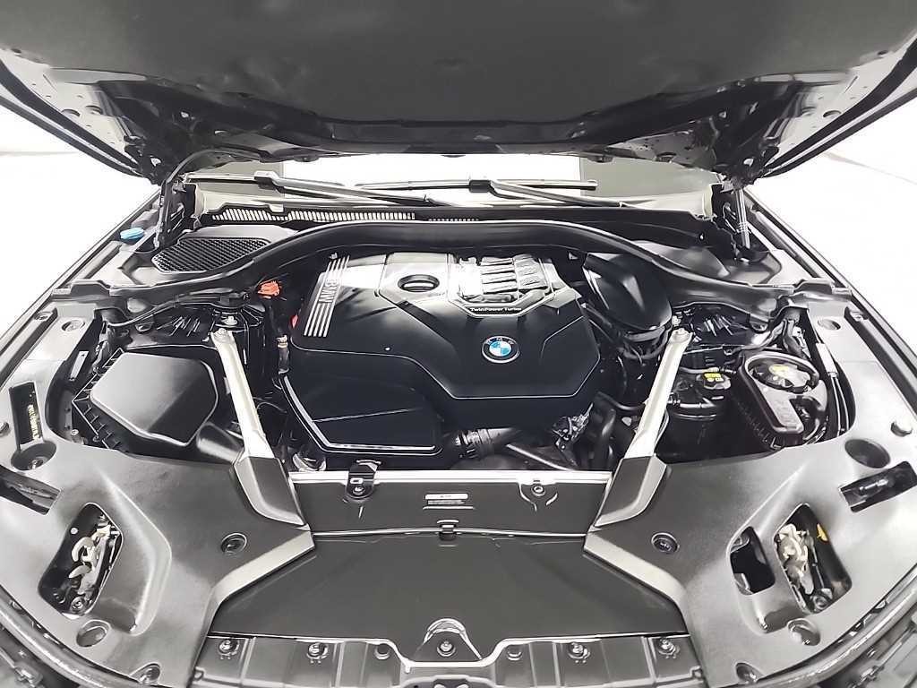 BMW 5시리즈 5시리즈 (G30) 530i xDrive M 스포츠 이미지 5