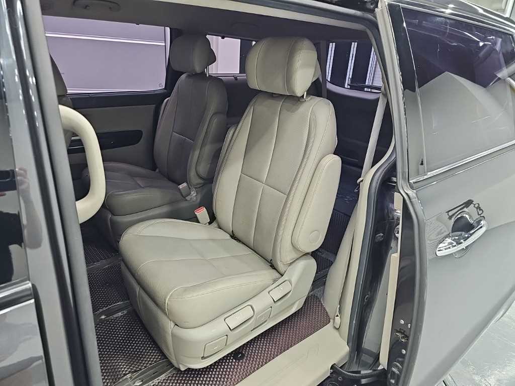 기아 카니발 올 뉴 카니발 디젤 7인승 리무진 VIP 이미지 12