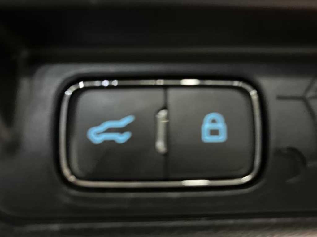 포드 익스플로러 익스플로러 6세대 2.3 AWD 리미티드 이미지 7