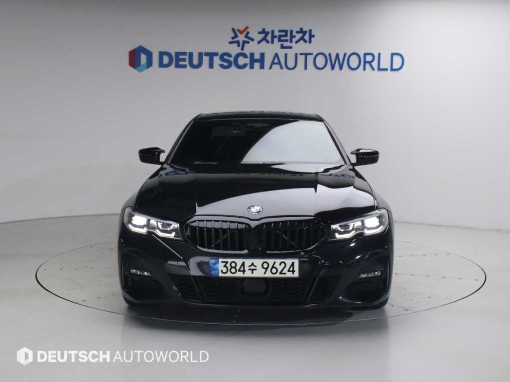 BMW 3시리즈 3시리즈 (G20) 320i M 스포츠 이미지 3