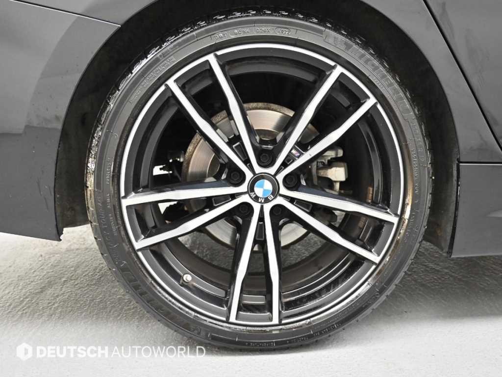 BMW 3시리즈 3시리즈 (G20) 320i M 스포츠 이미지 5