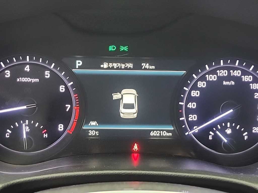 제네시스 G80 3.3 GDI AWD 프레스티지 이미지 6