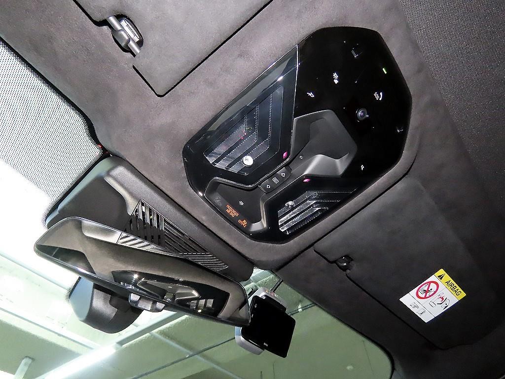 BMW 5시리즈 M5 7세대 4.4 투어링 이미지 13