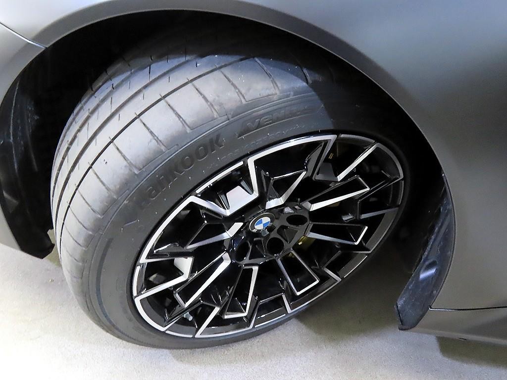 BMW 5시리즈 M5 7세대 4.4 투어링 이미지 20