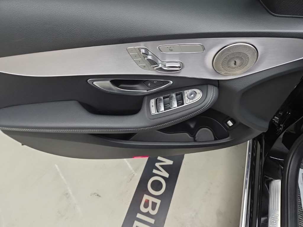 벤츠 C 클래스 C클래스 W205 C200 아방가르드 이미지 11