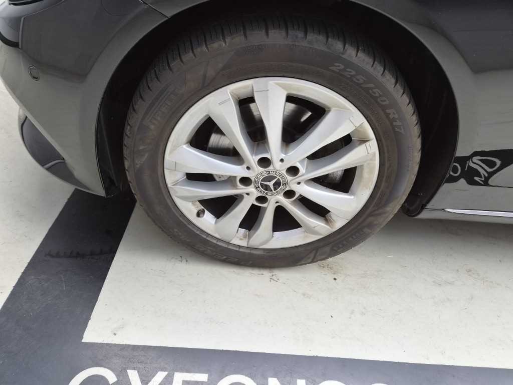 벤츠 C 클래스 C클래스 W205 C200 아방가르드 이미지 17
