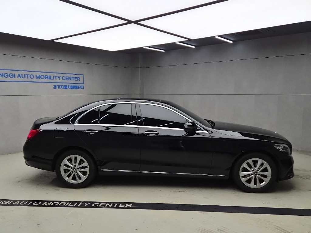 벤츠 C 클래스 C클래스 W205 C200 아방가르드 이미지 2